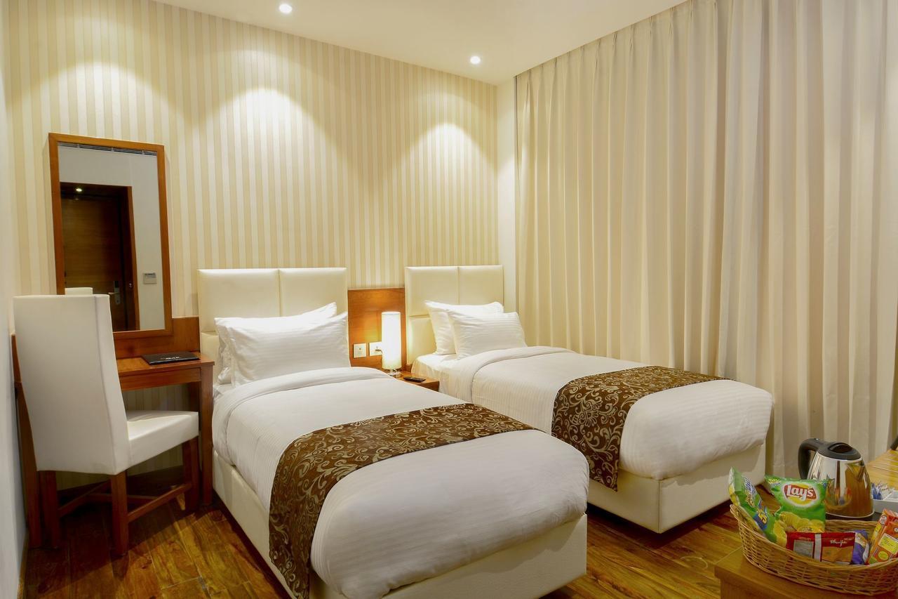 Kyriad Hotel Jaipur By Othpl Экстерьер фото